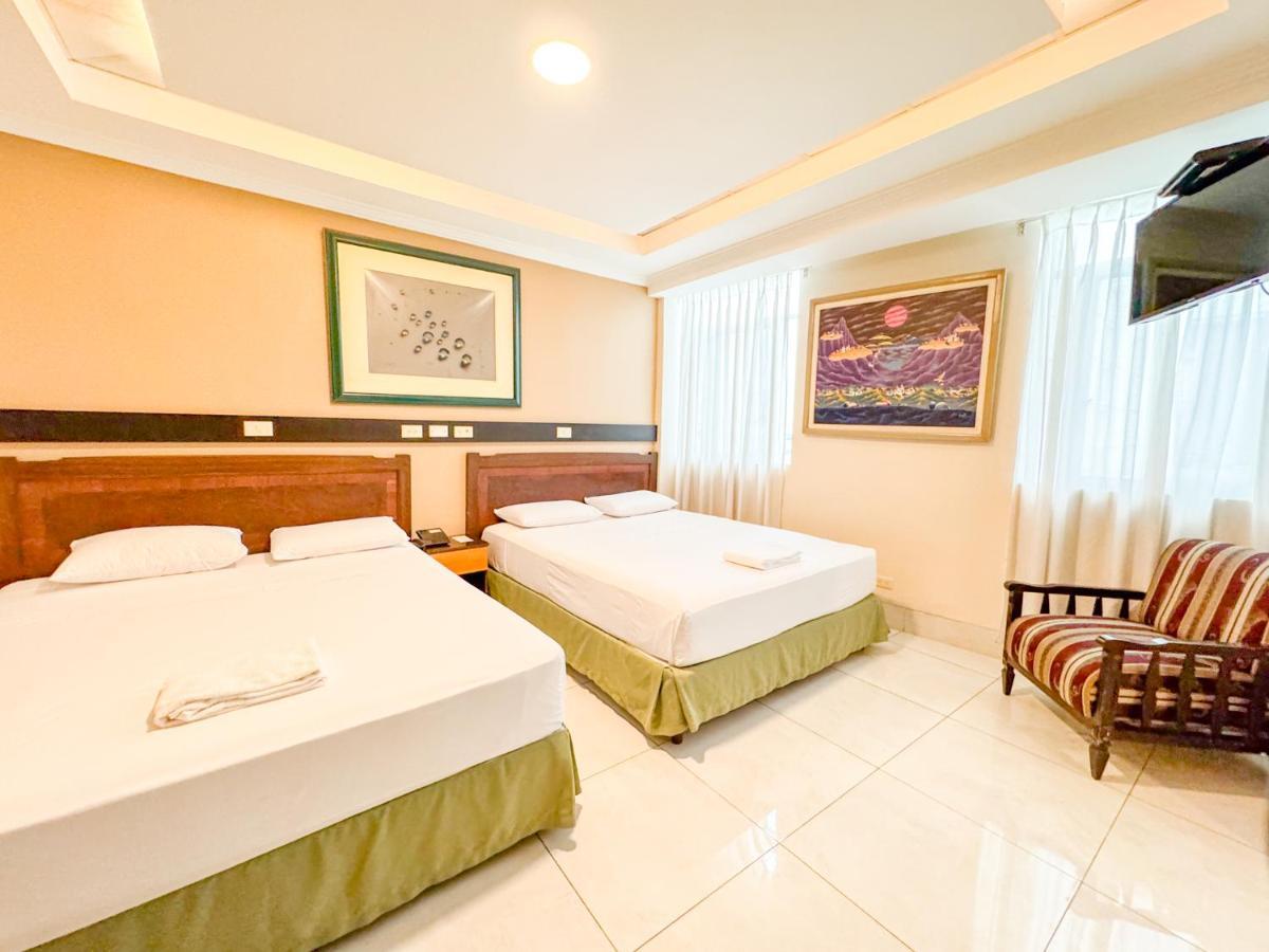 Gh Alexander Hotel Гуаякіль Екстер'єр фото