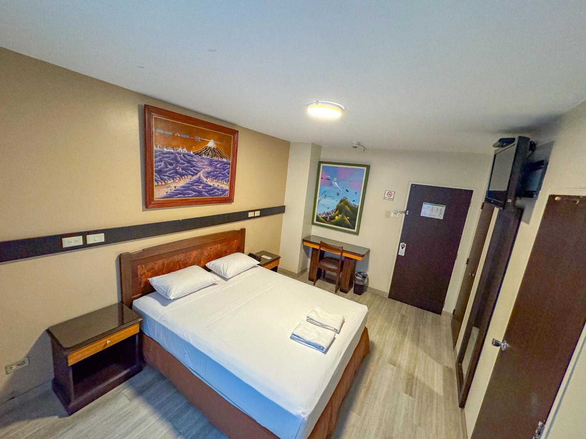 Gh Alexander Hotel Гуаякіль Екстер'єр фото