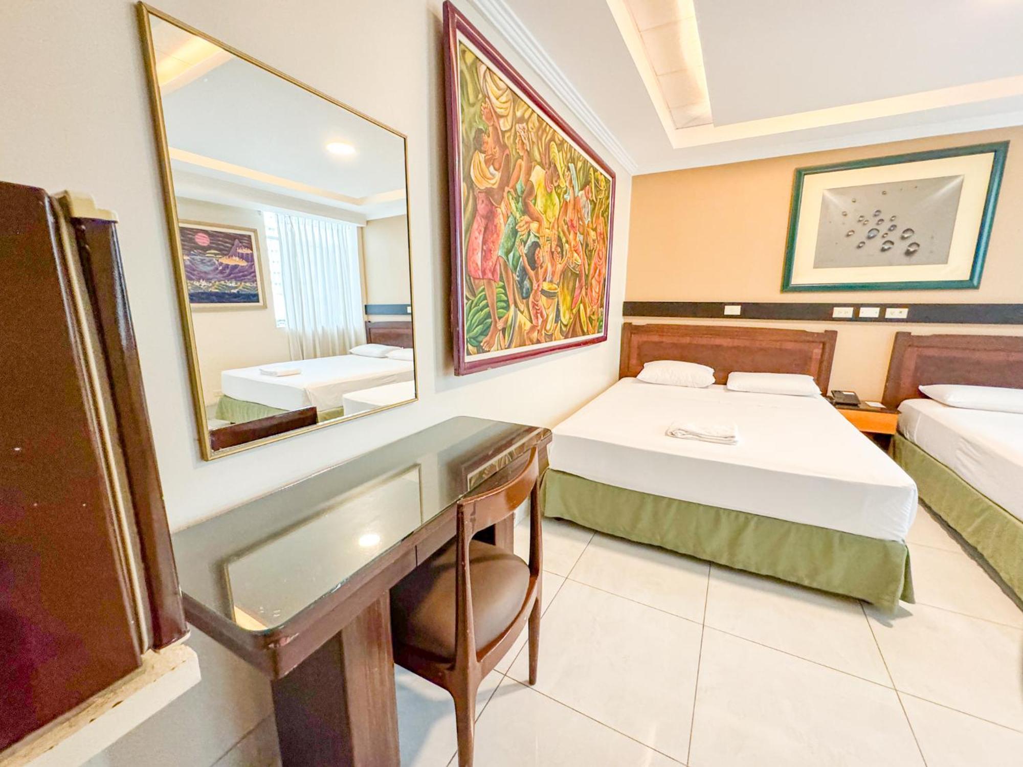 Gh Alexander Hotel Гуаякіль Екстер'єр фото